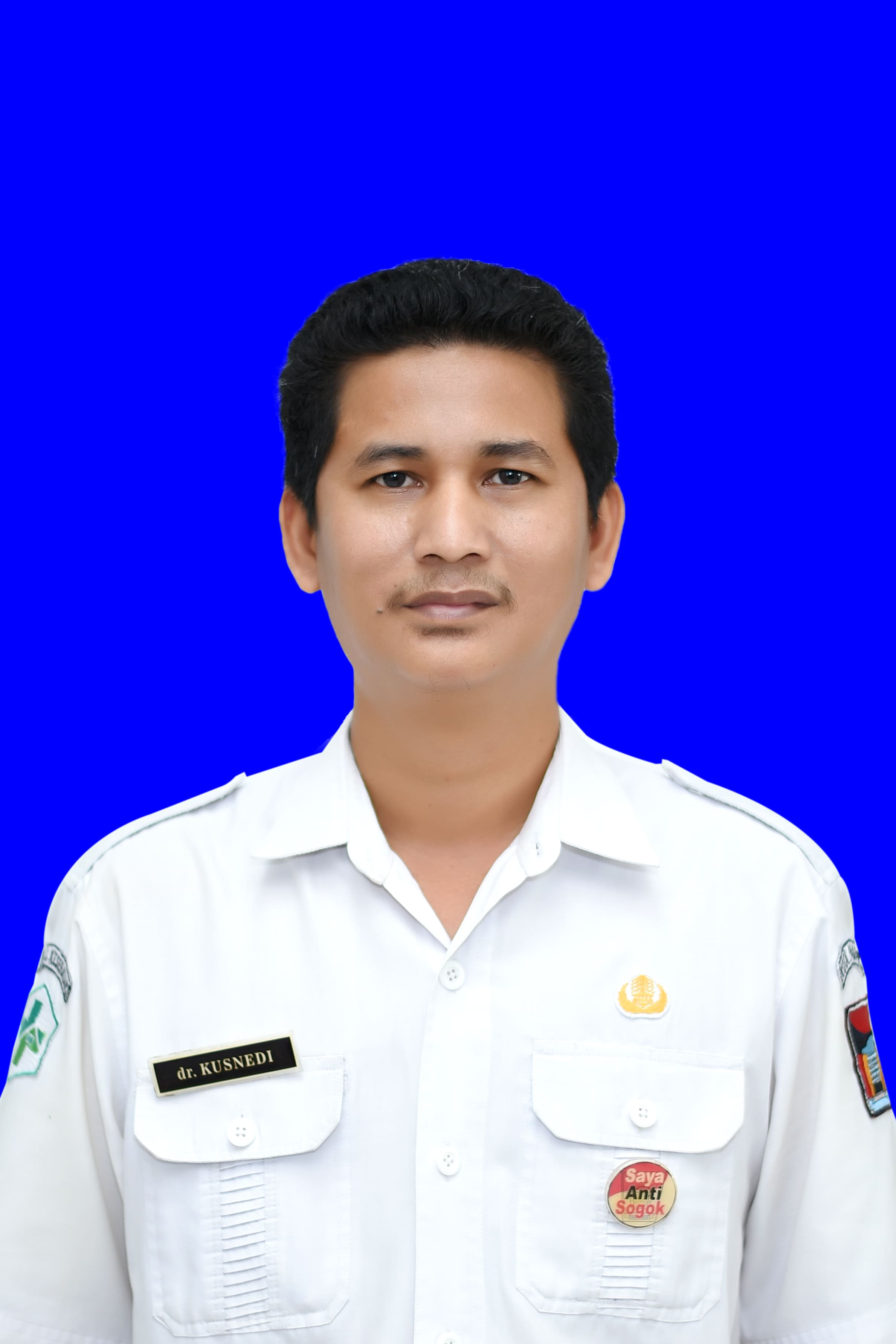dr. Kusnedi